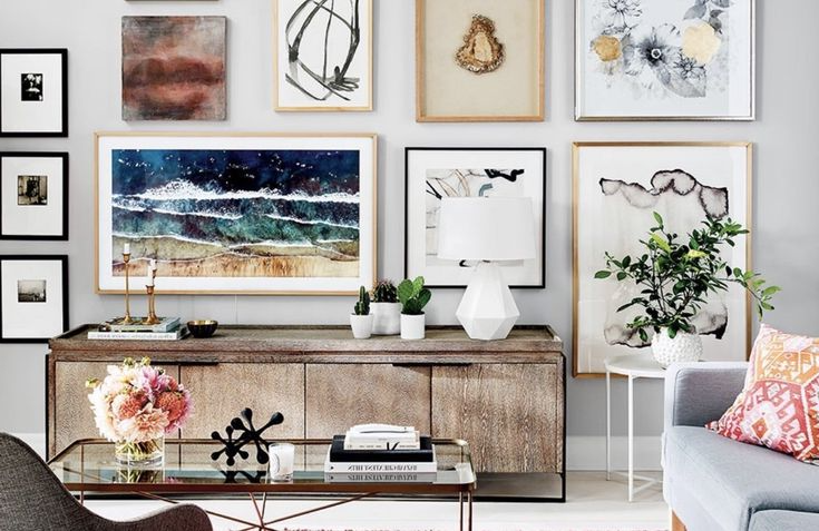 image1.png украшение пустой стены картинами и постерами