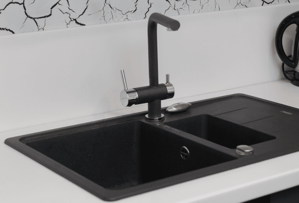 image4.png цвет мойки в контрасте со столешницей